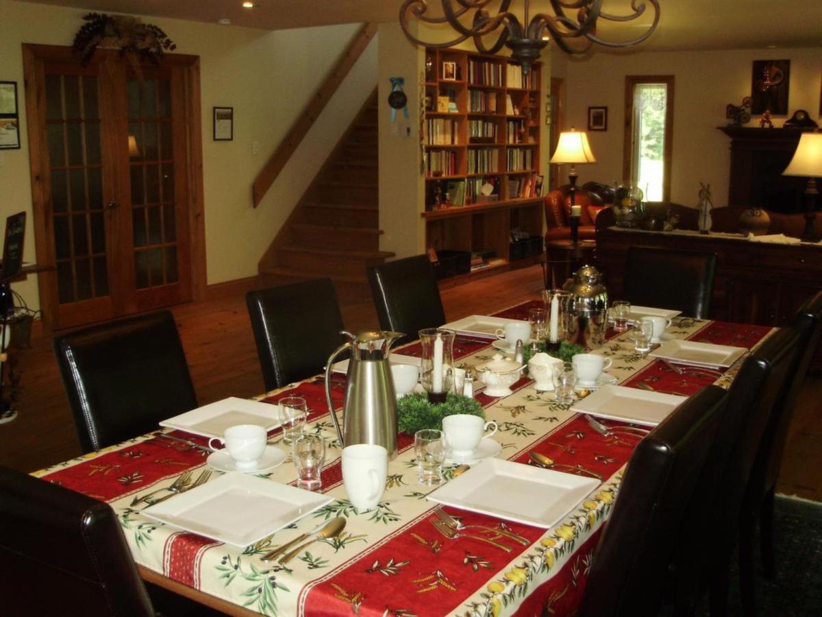 Bed and Breakfast La Petite Douceur Lac-Superieur Zewnętrze zdjęcie
