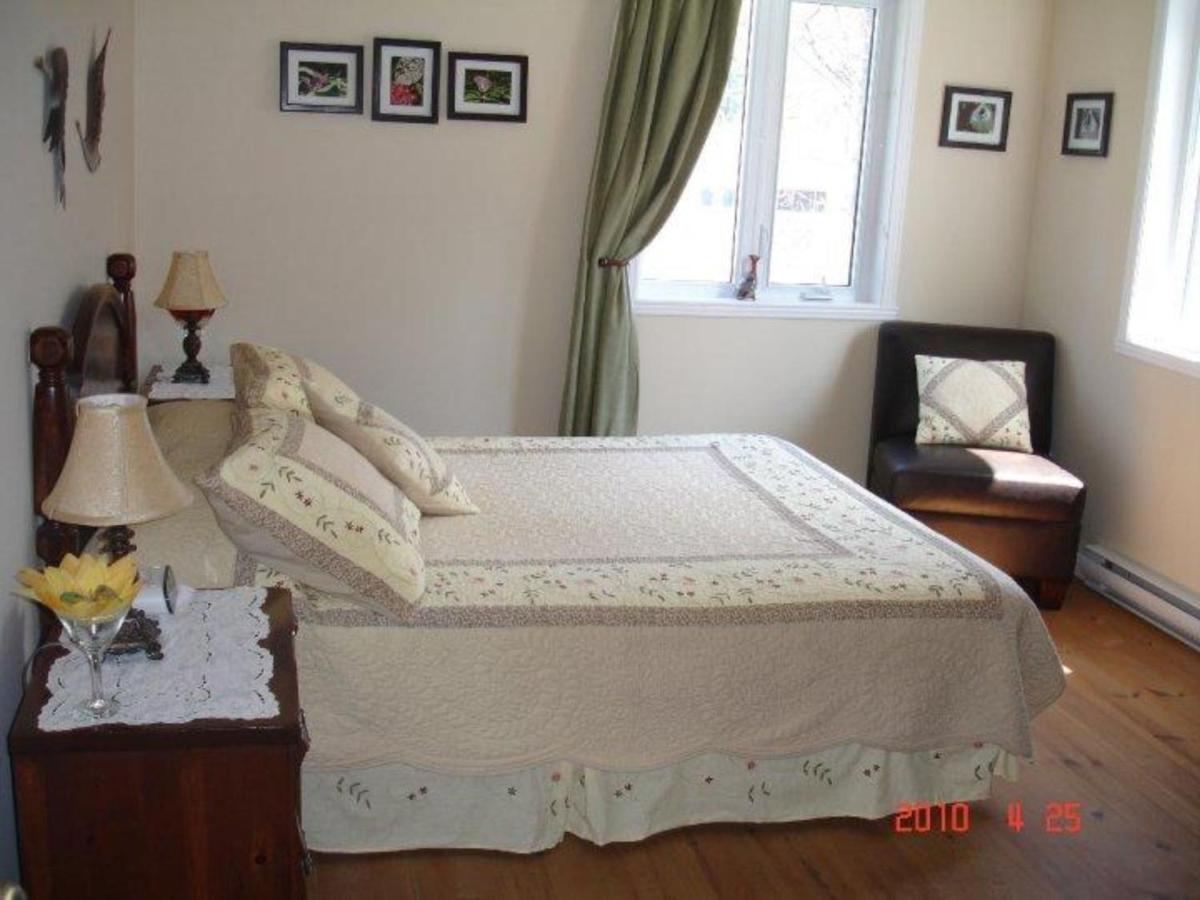 Bed and Breakfast La Petite Douceur Lac-Superieur Zewnętrze zdjęcie