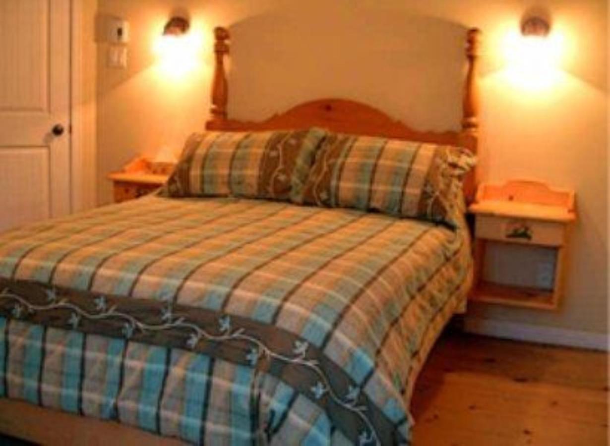 Bed and Breakfast La Petite Douceur Lac-Superieur Zewnętrze zdjęcie